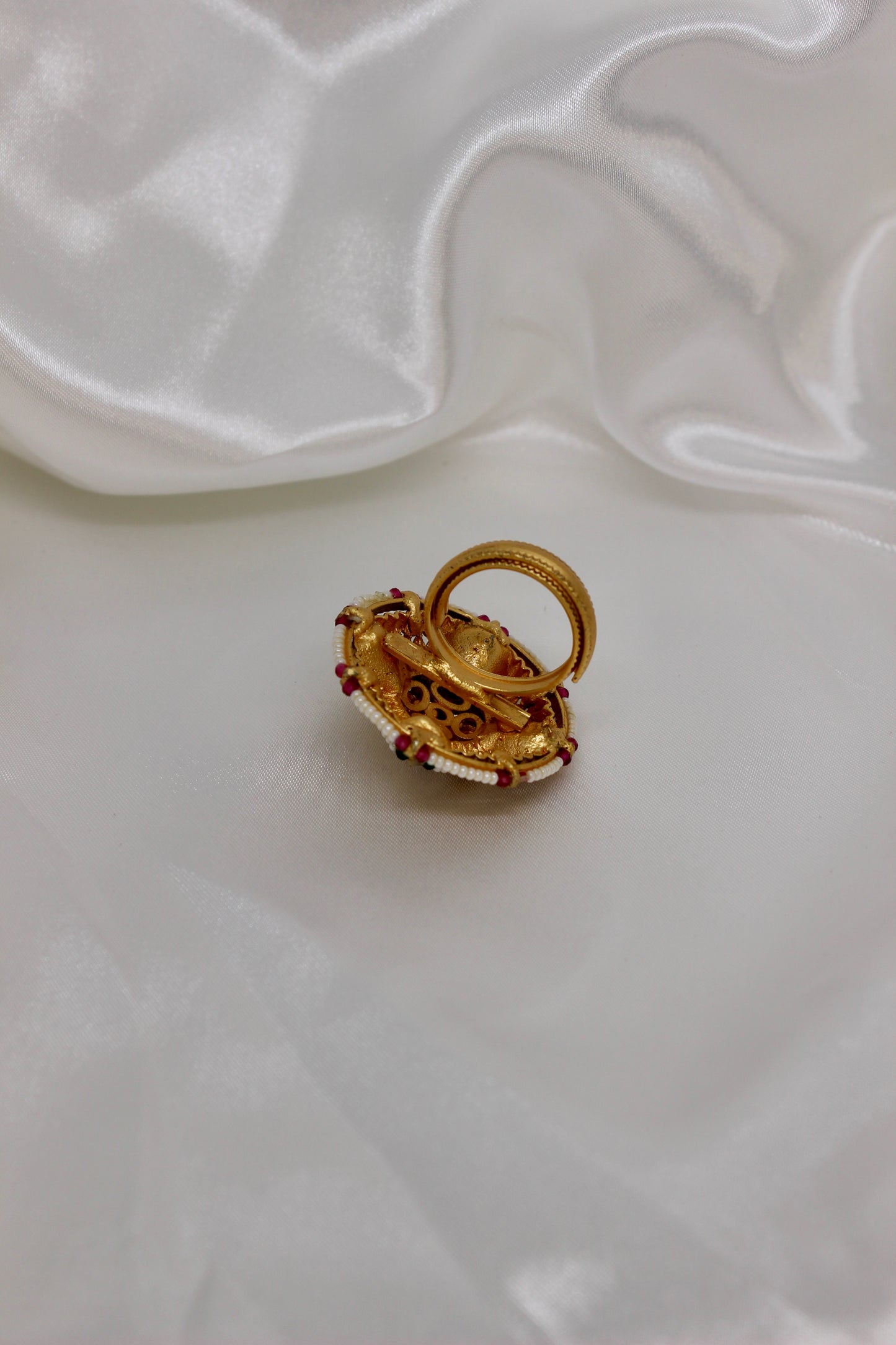 Rajni Finger Ring
