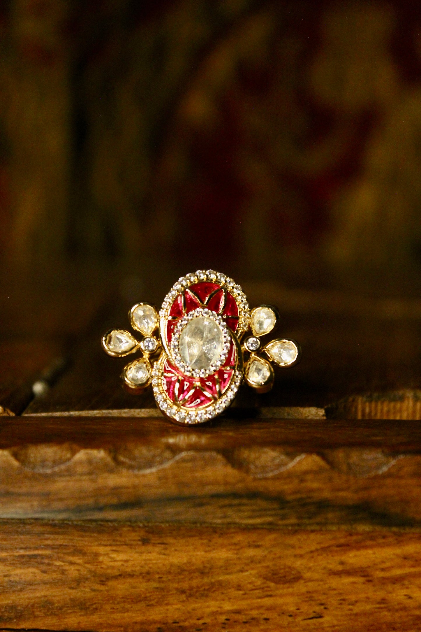 Pari Finger Ring