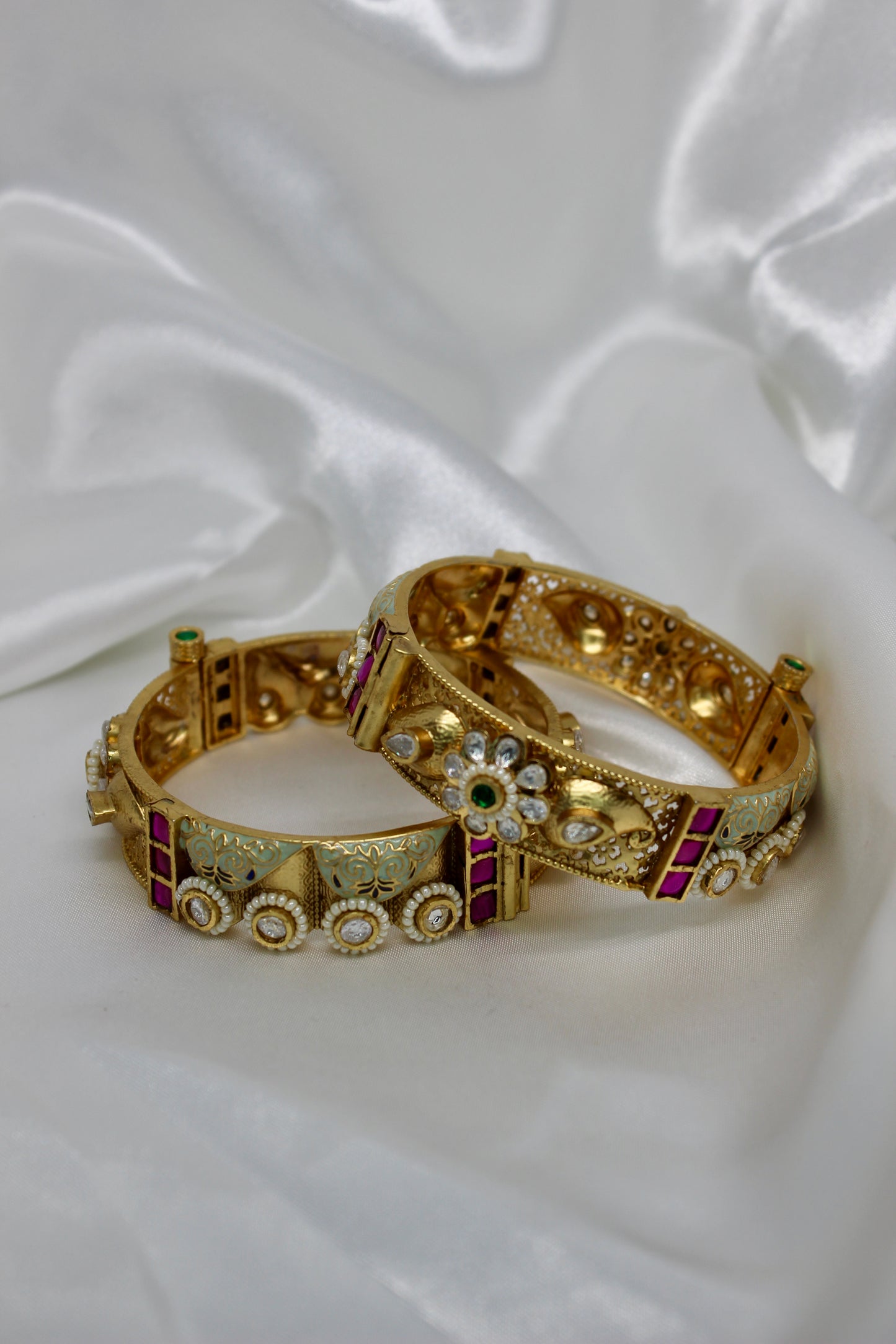 Himani Bangles