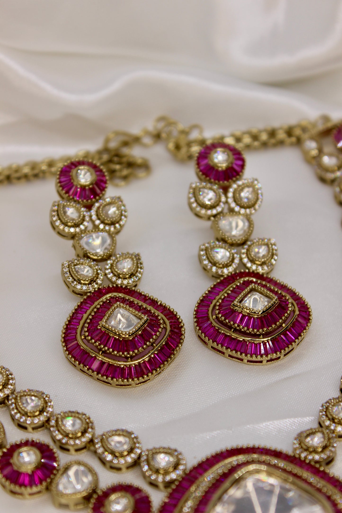 Gul Necklace Set