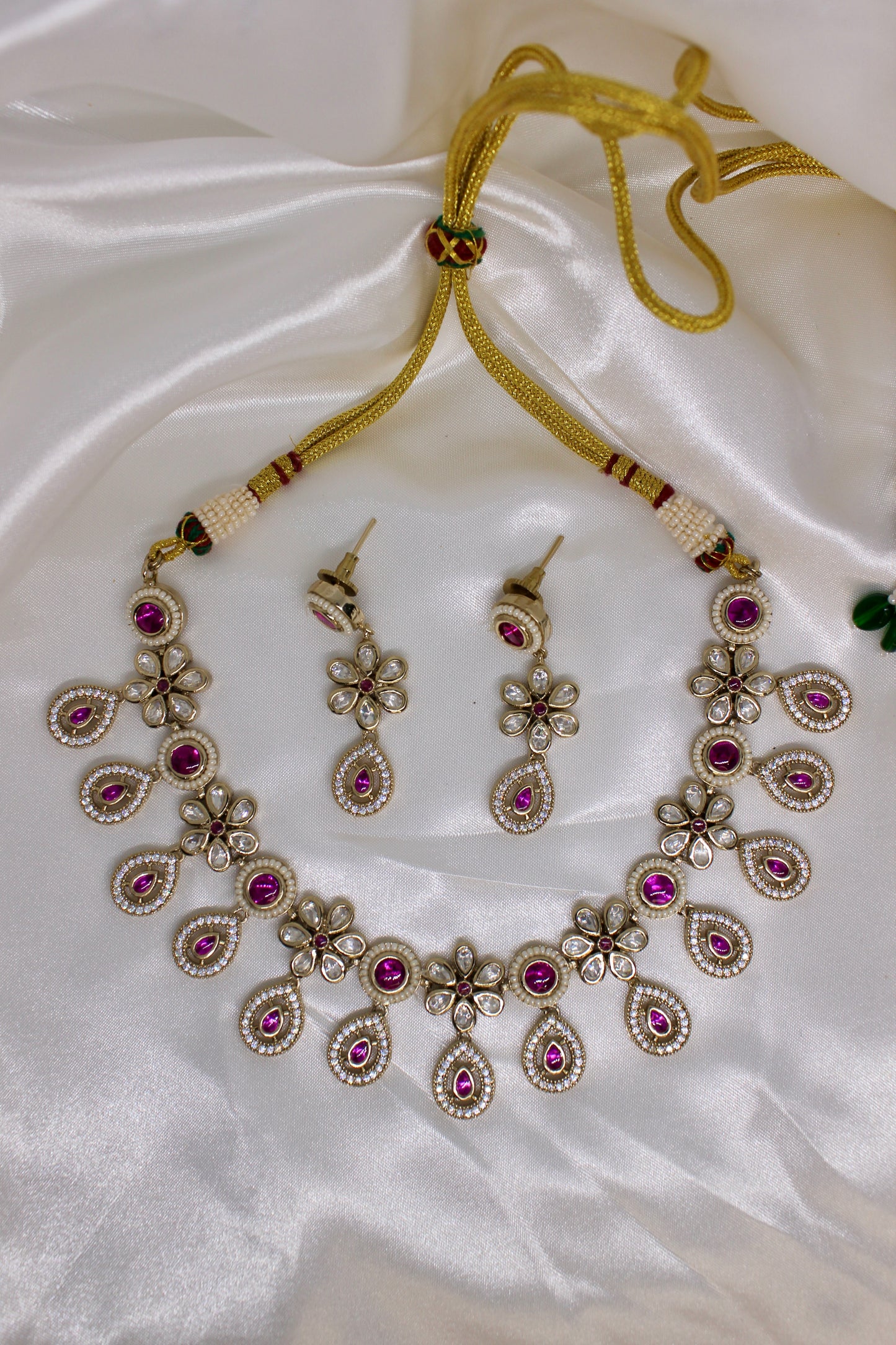 Naseera Necklace Set