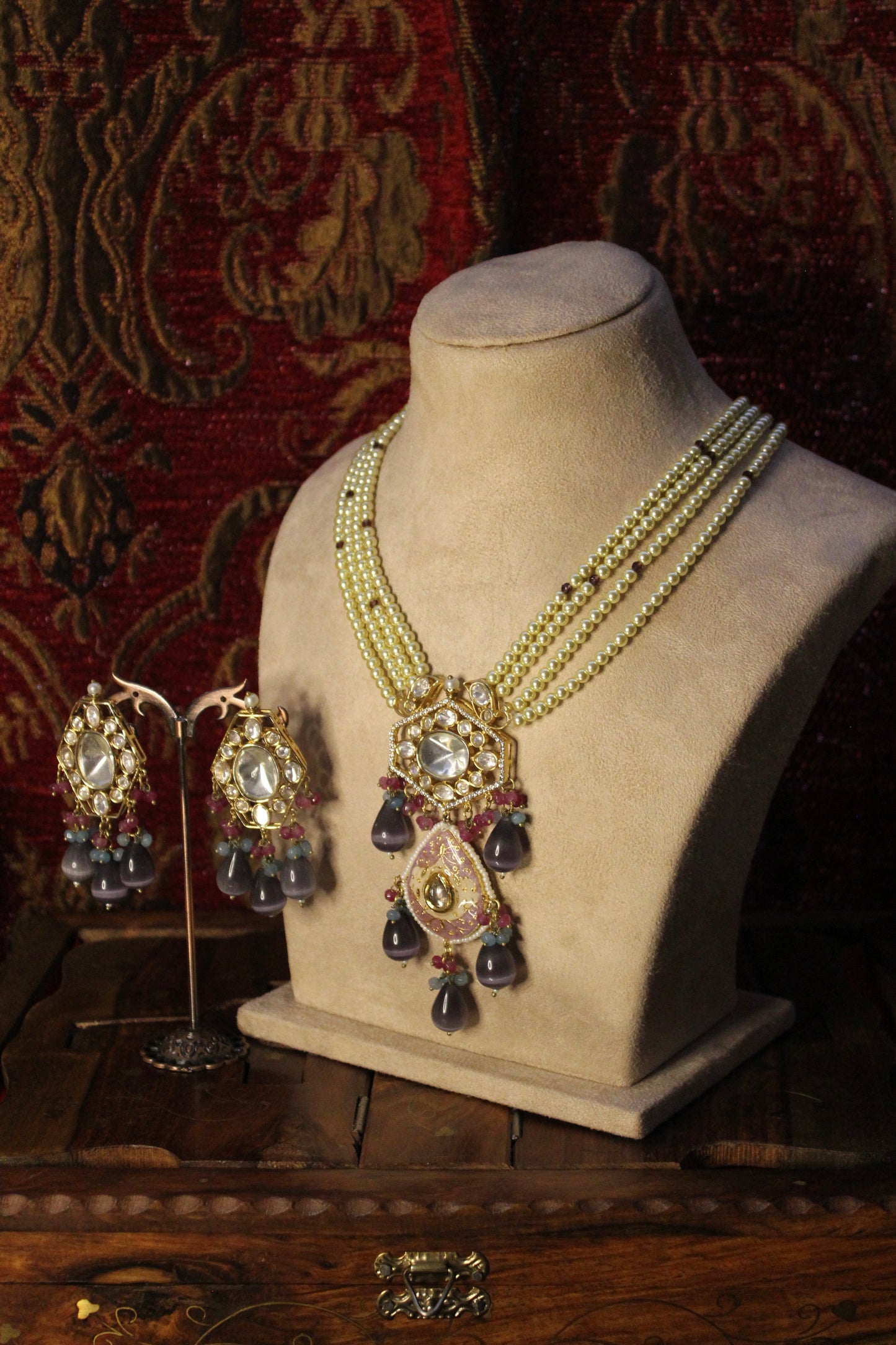 Tara Necklace Set
