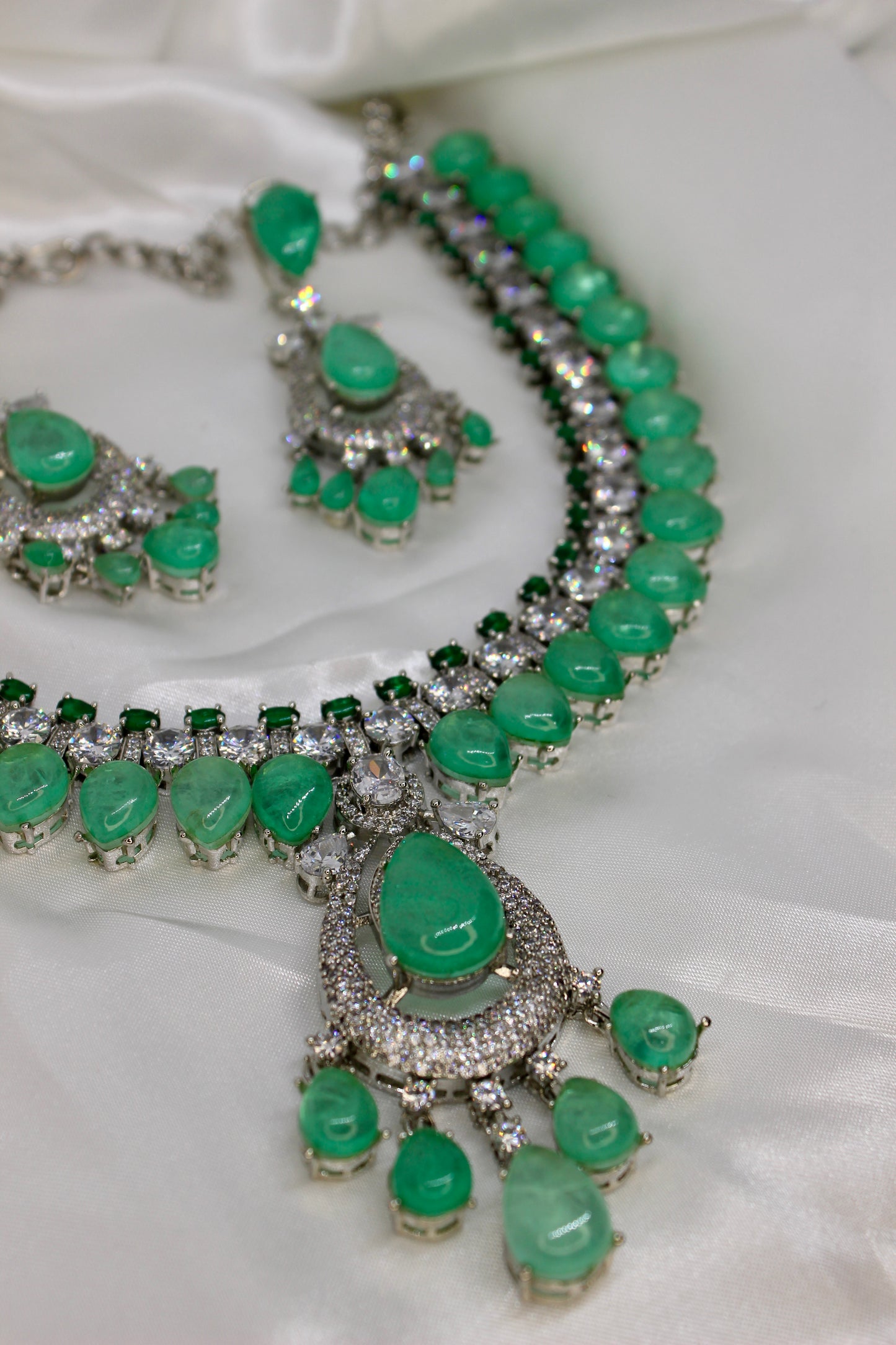 Monalisa Necklace Set