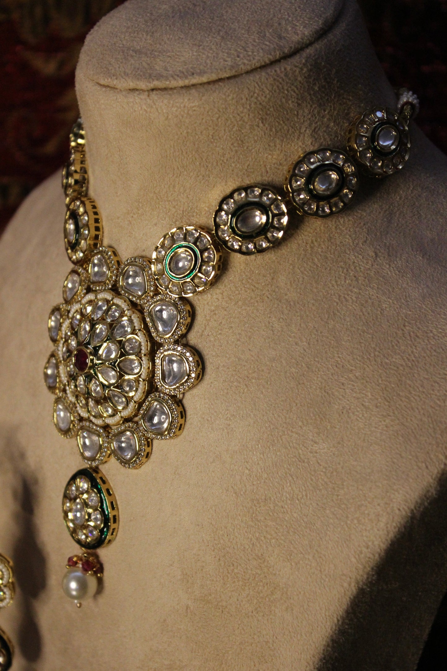 Nur Necklace Set