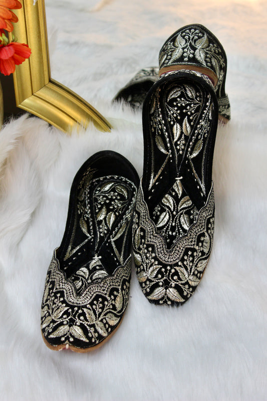 MulMul Mukaish Zari Jutti