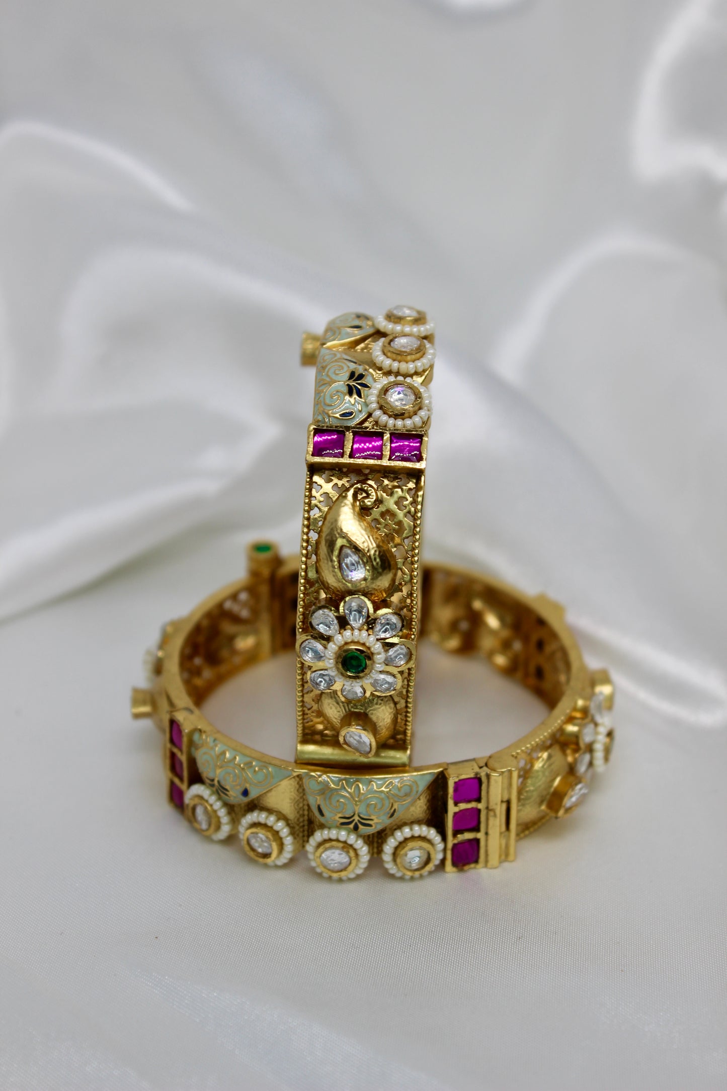 Himani Bangles