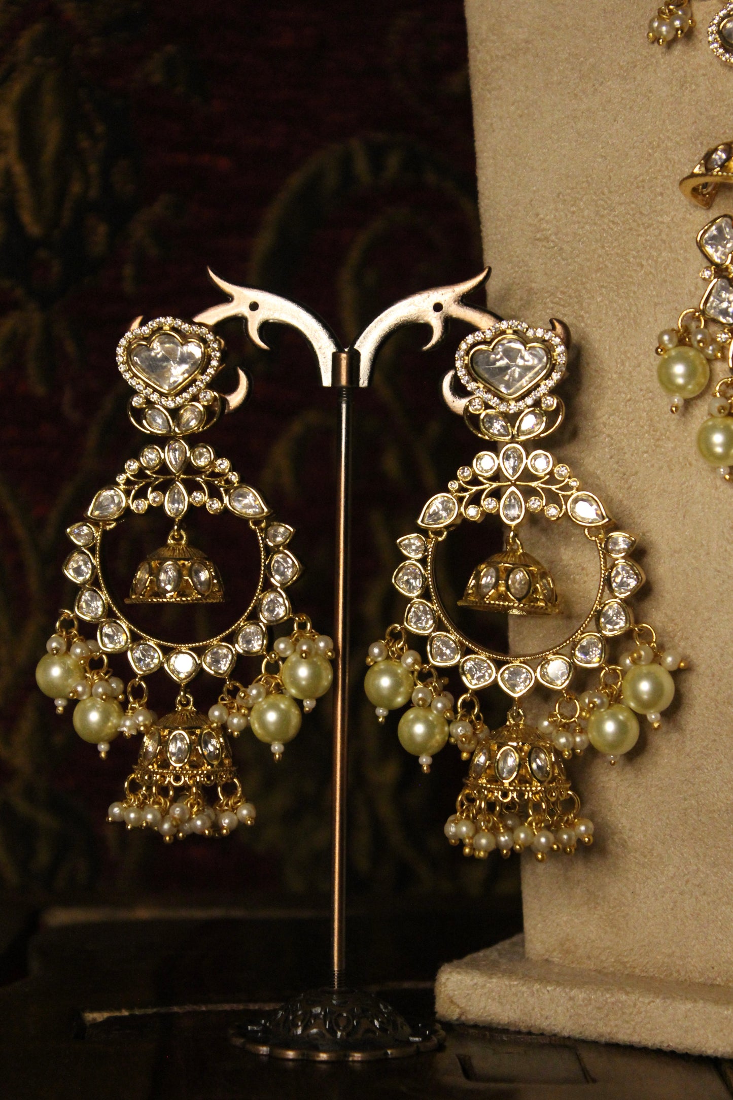 Baaz Necklace Set