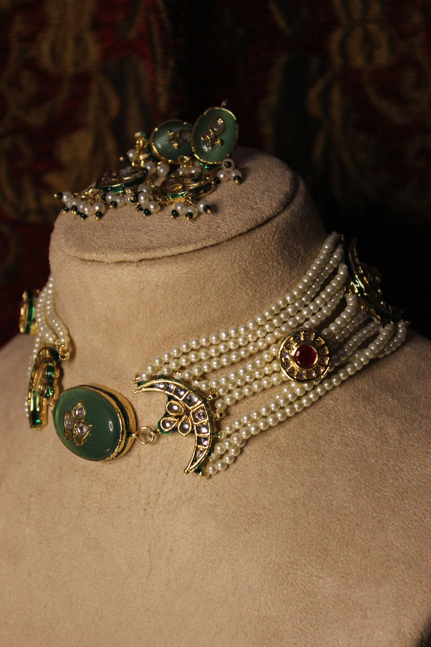 Priya Necklace Set