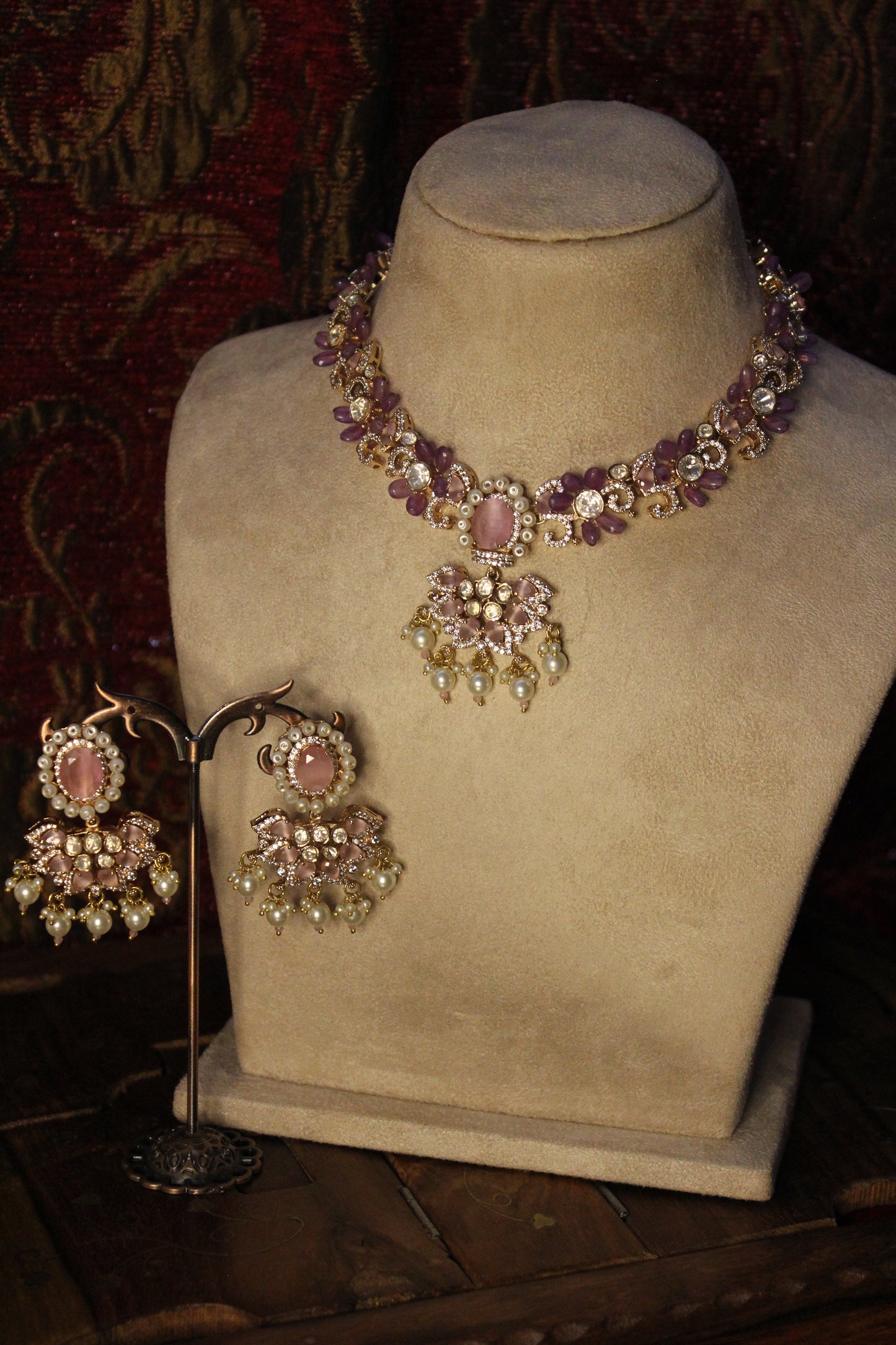 Shobha Necklace Set