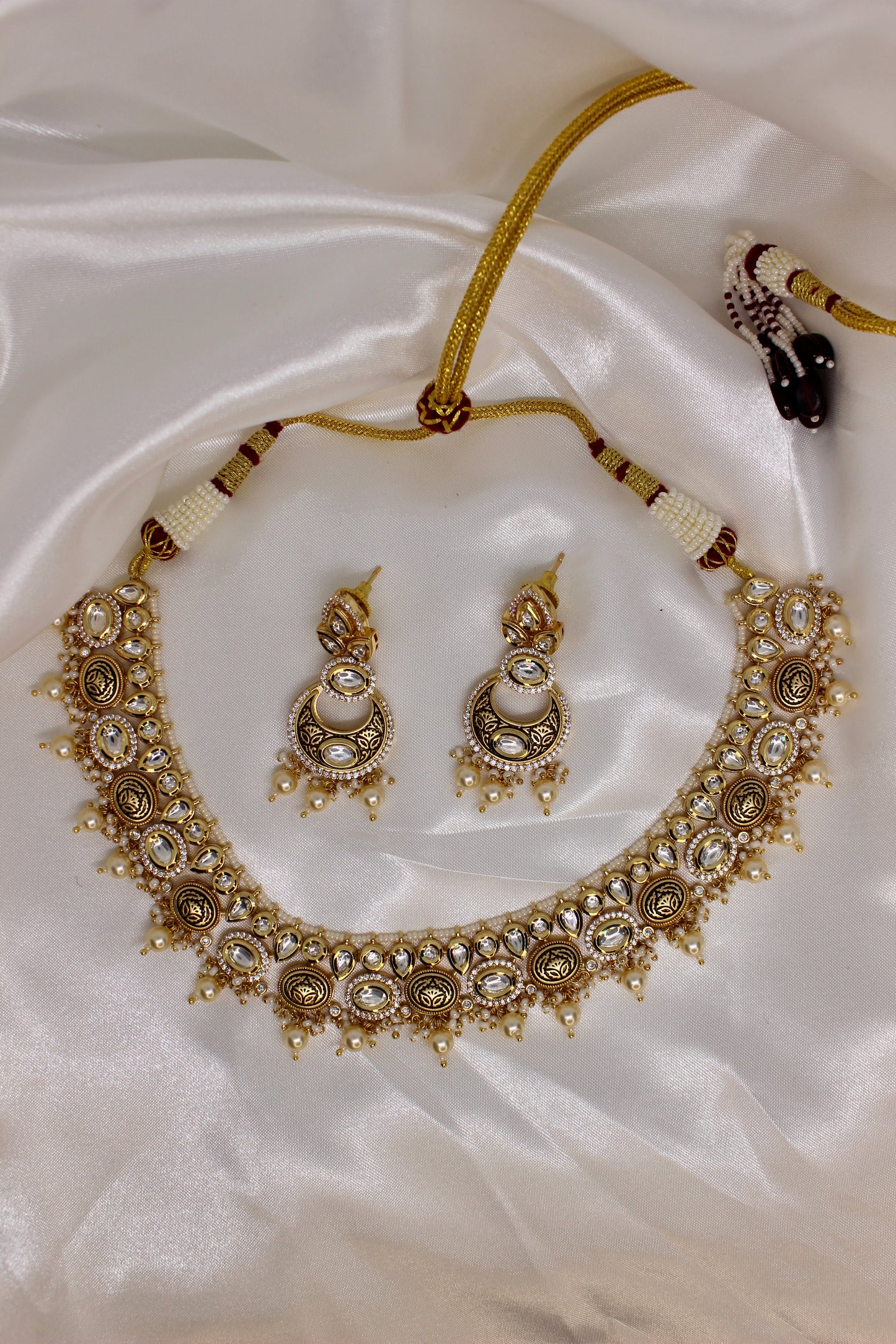 Kumari Necklace Set