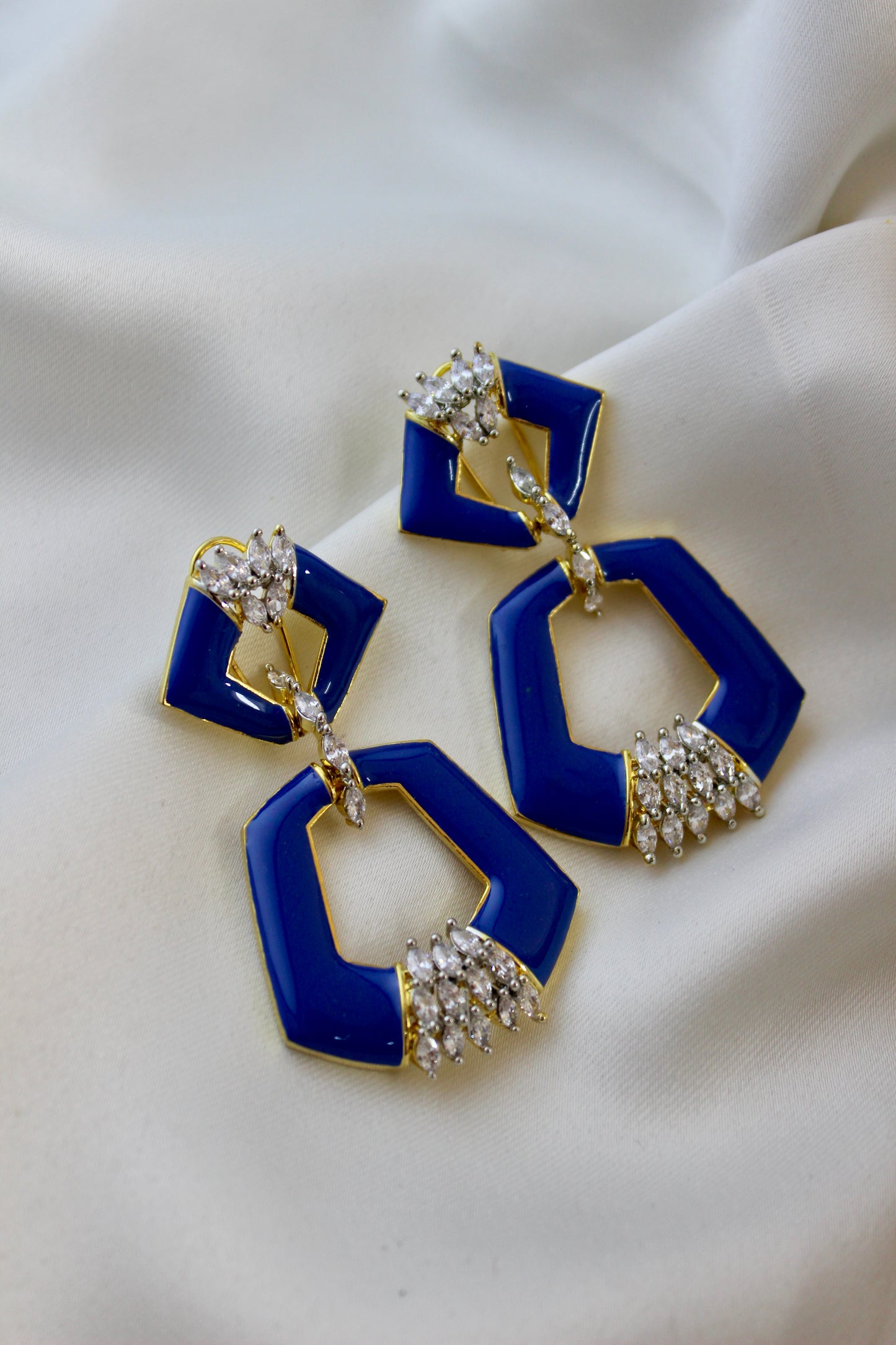 Varaa Earrings