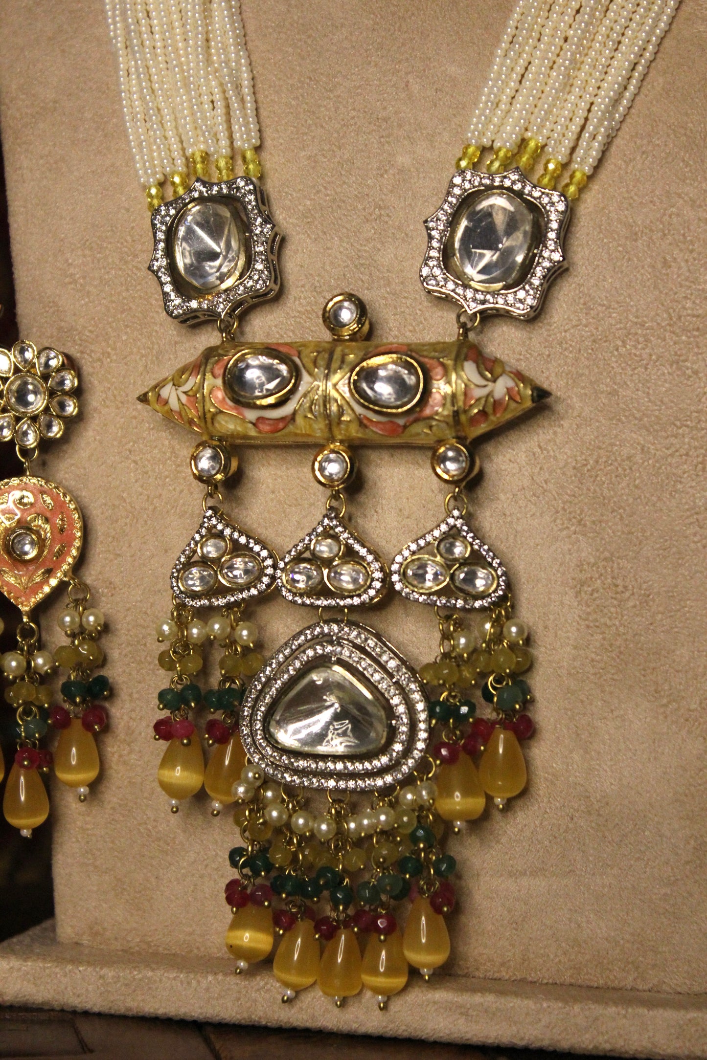 Lara Necklace Set