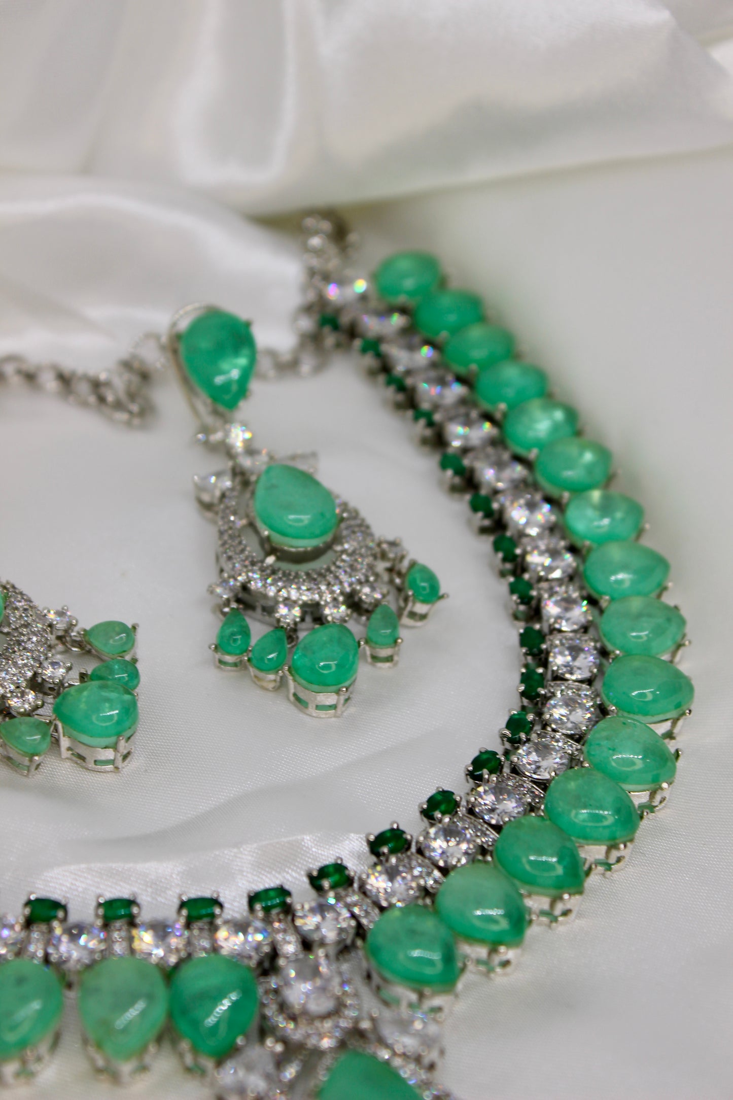 Monalisa Necklace Set