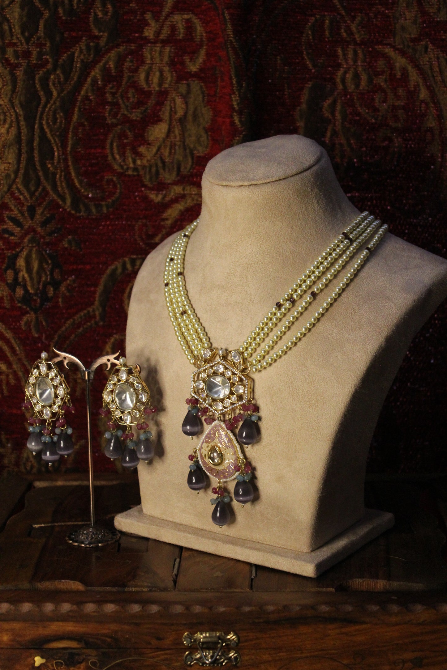 Tara Necklace Set