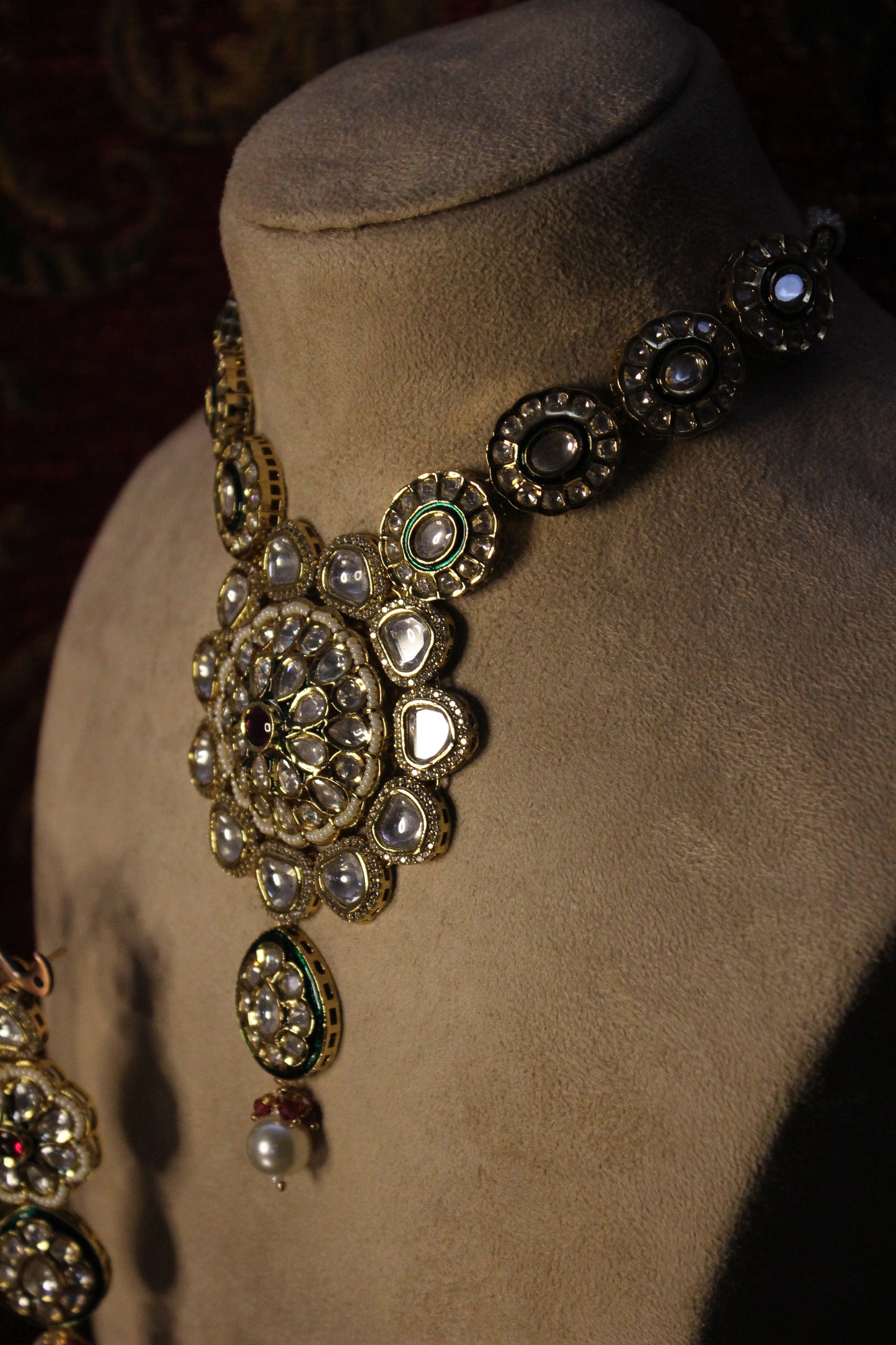 Nur Necklace Set