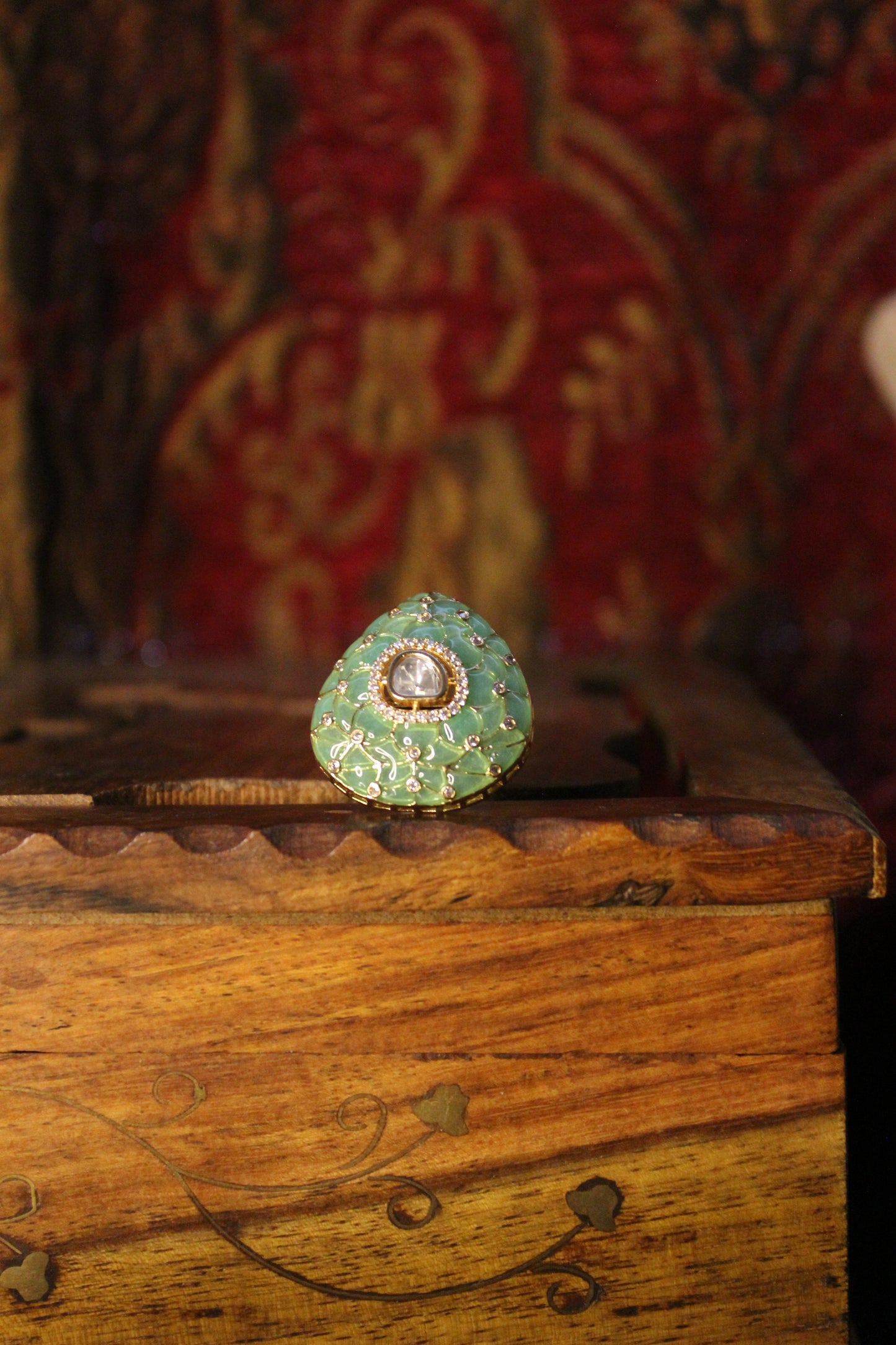Nimran Finger Ring