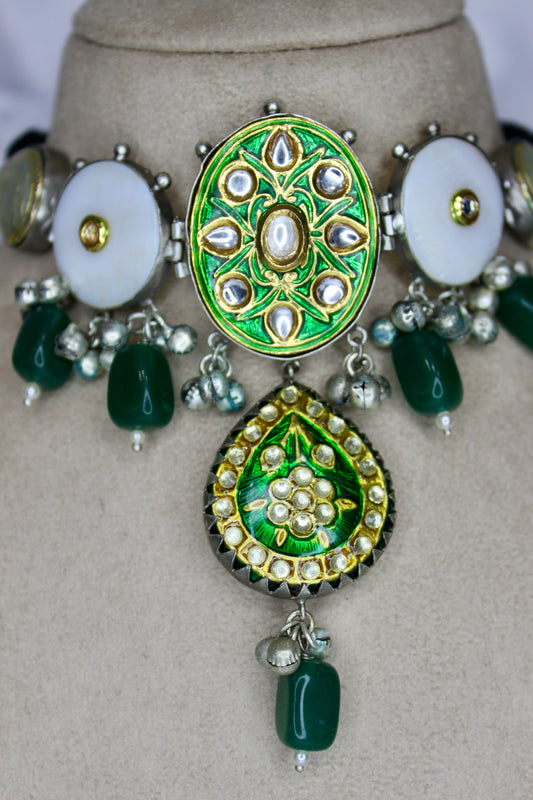 Kahaani Necklace Set