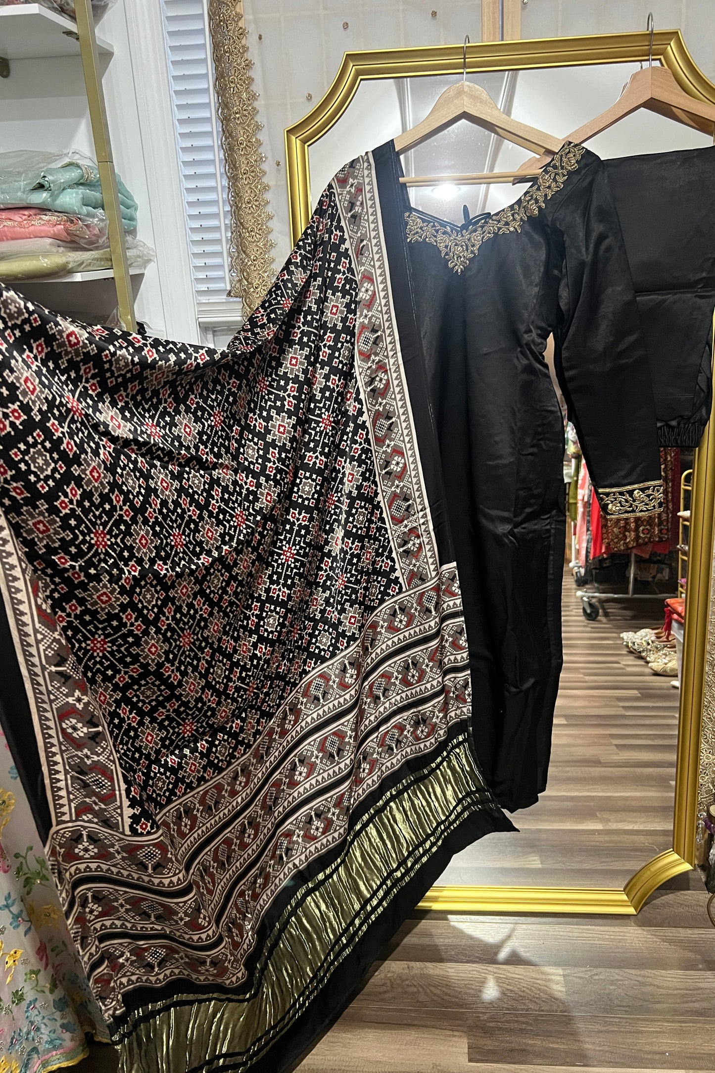 Zareen Straight Suit