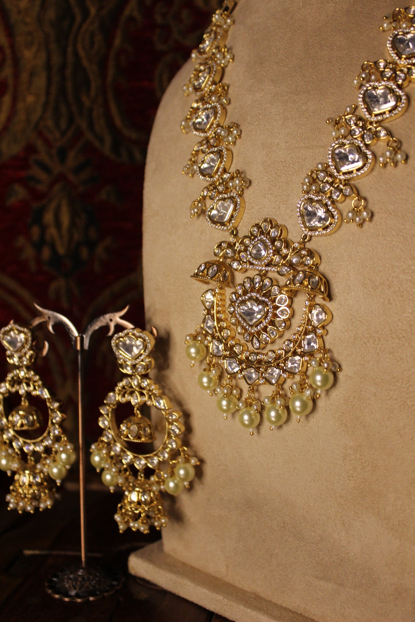 Baaz Necklace Set