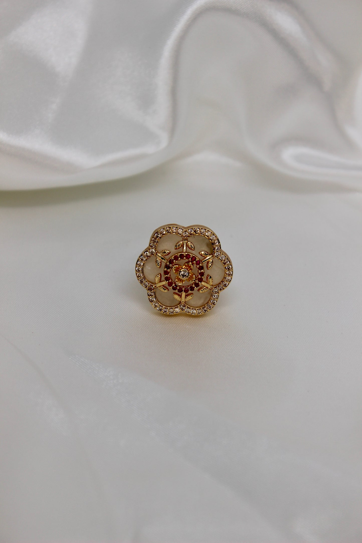 Everest Finger Ring