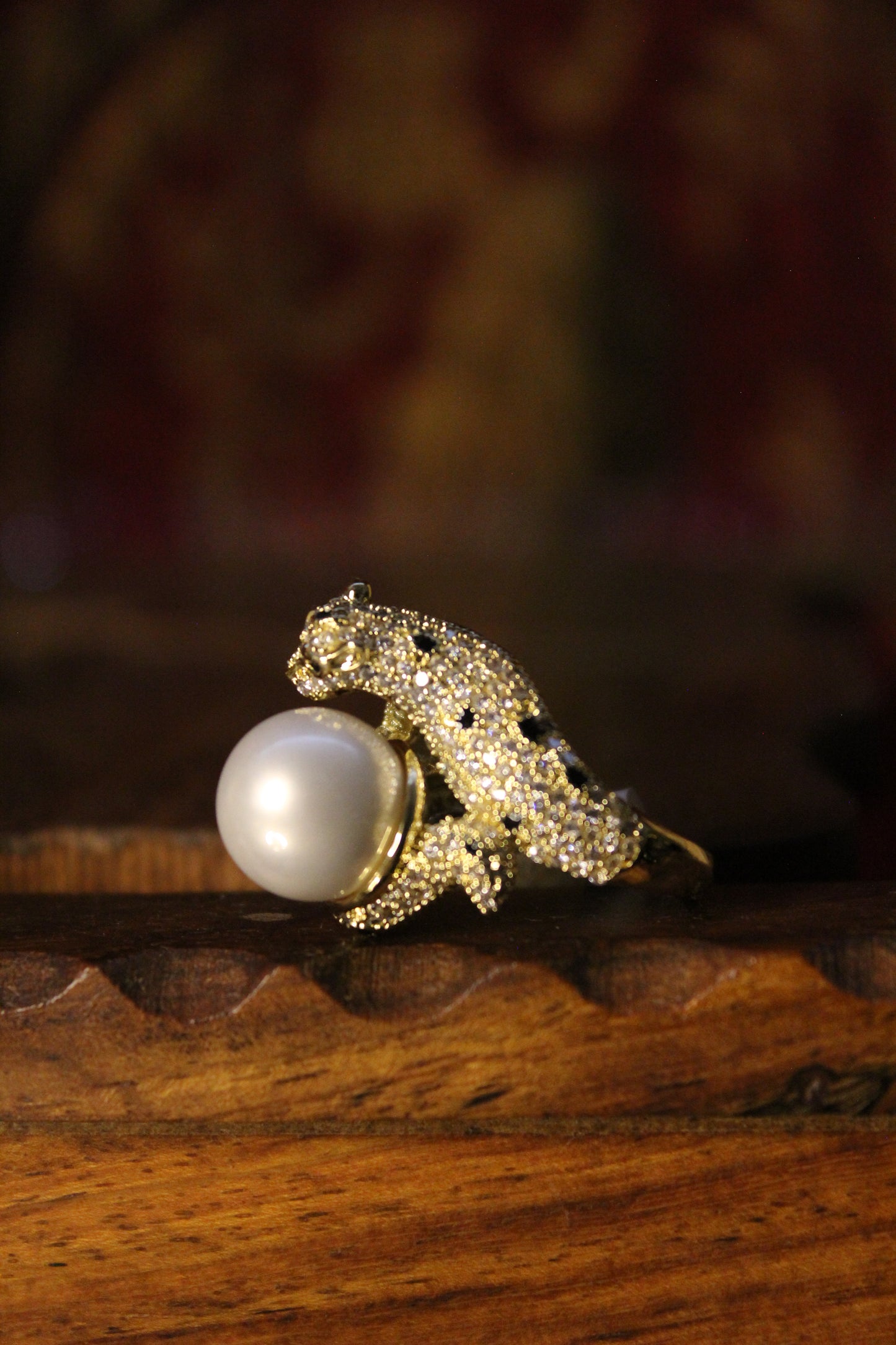 Jaguar Finger Ring