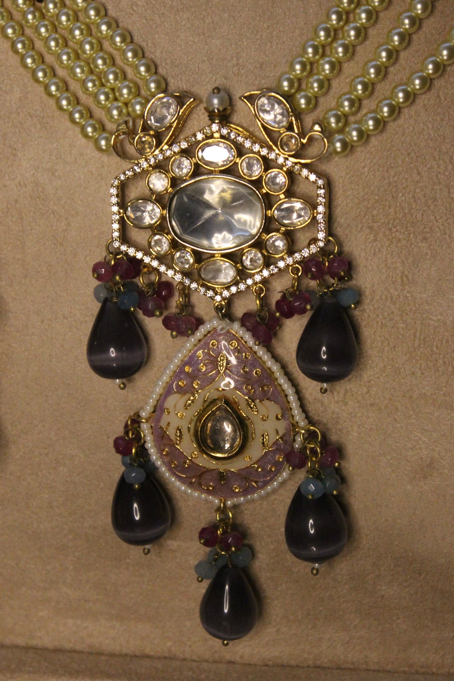 Tara Necklace Set