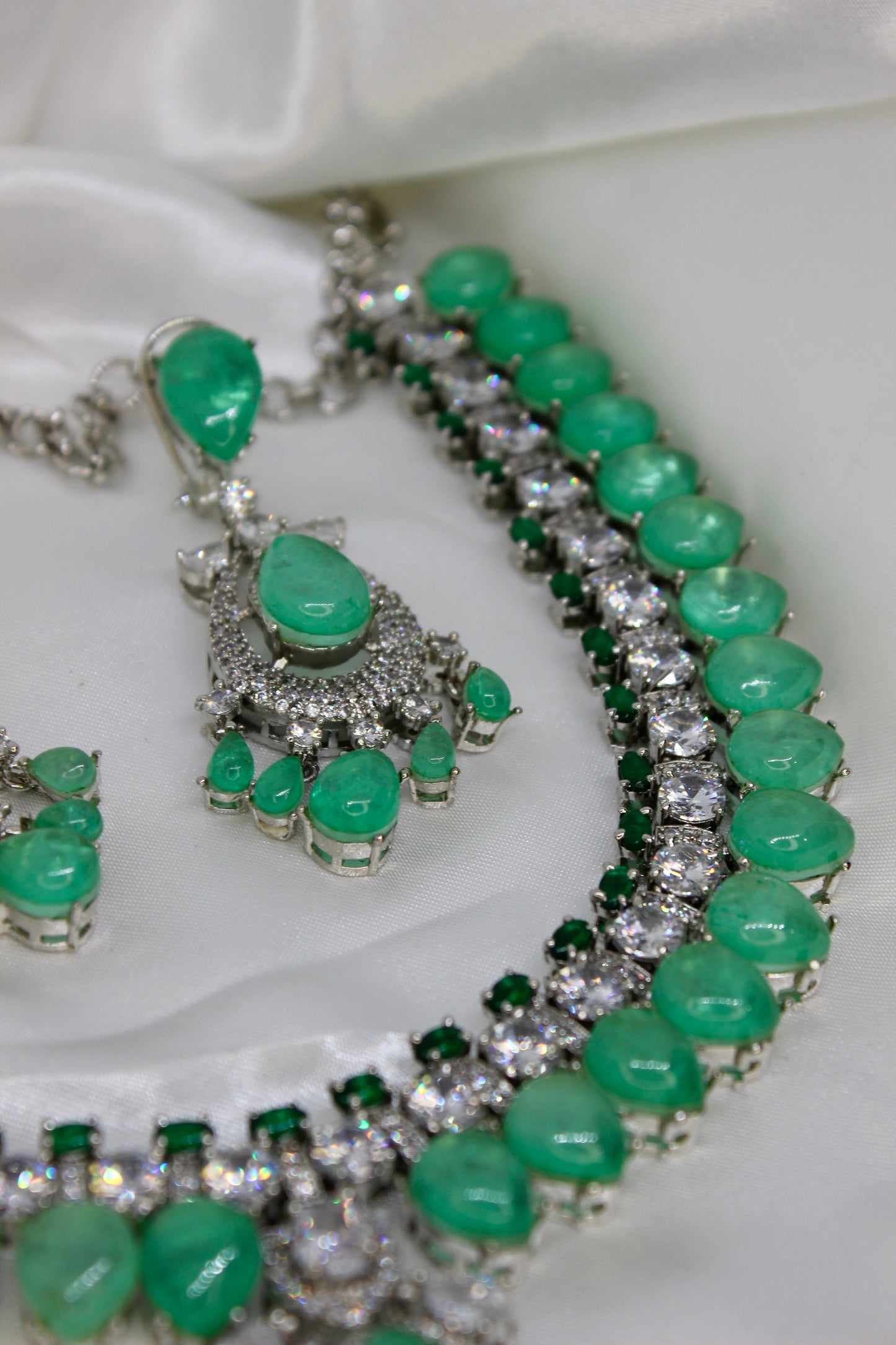 Monalisa Necklace Set