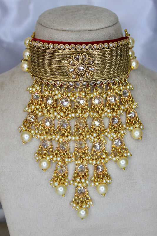 Radha Rani Necklace Set