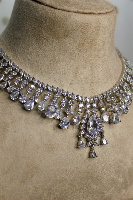 Bipasha Necklace Set