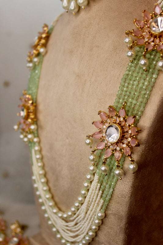 Neerjara Necklace Set